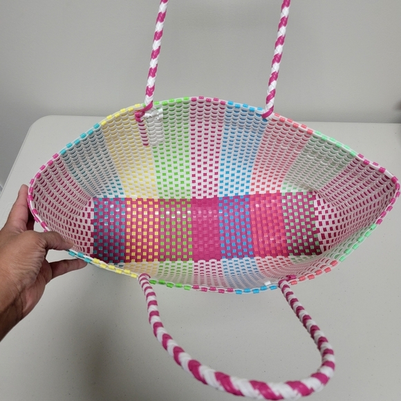 Lilly Pulitzer Multi Colored Woven Tote Bag. - Picture 7 of 10